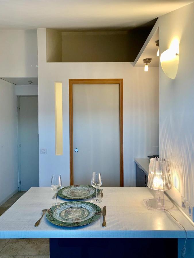 アジャクシオStudio Cosy Et Moderne Au Coeur D'Ajaccioアパートメント エクステリア 写真
